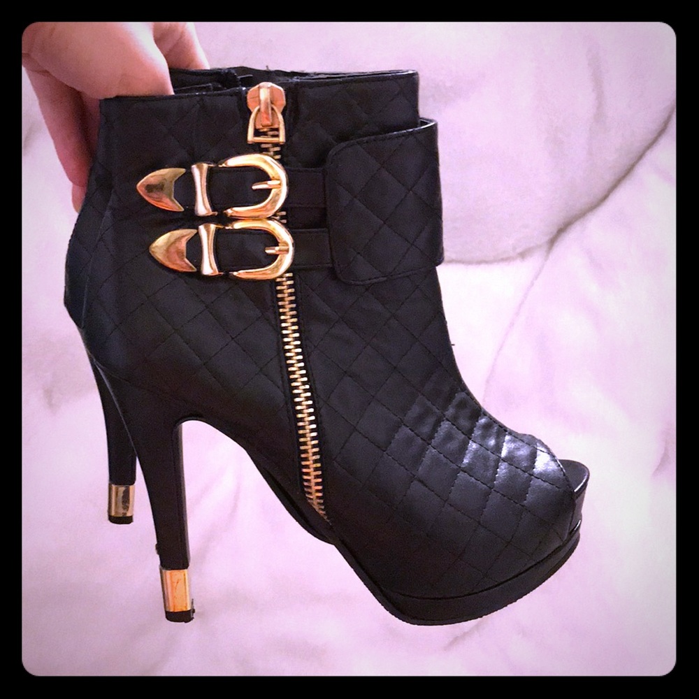 Black and gold heels